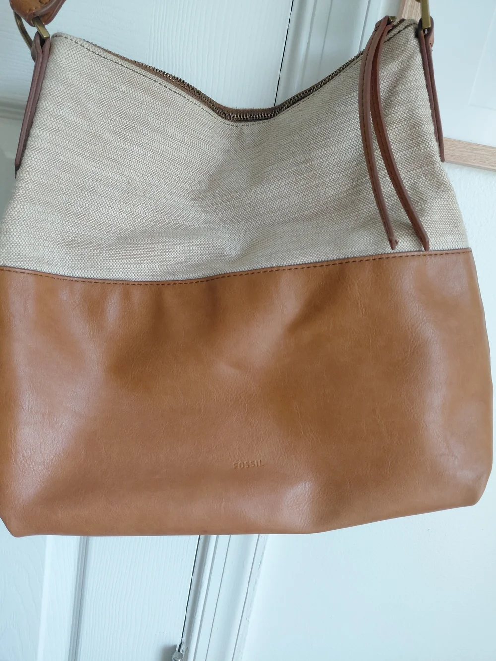 Fossil Tan & Cream Crossbody Hobo with Geometric Accent